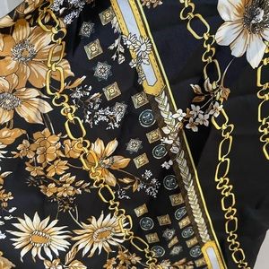 Princess polly size 2 dress with adjustable straps and slit